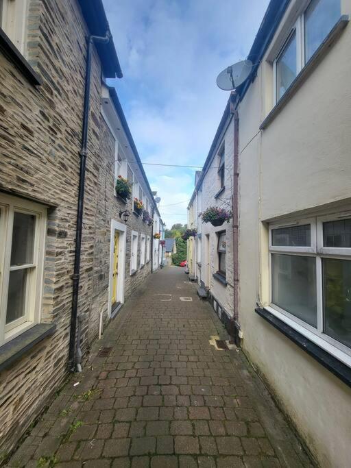 Stunning Seaside Town Cottage Cardigan Exteriör bild